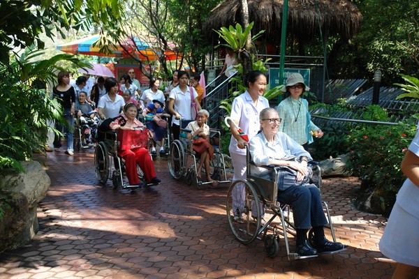 Outings / Tours for the elderly